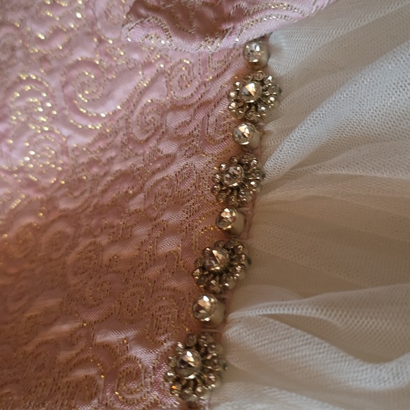 Princess  dress size 10 new without tag Is Good Gor 12 To - Picture 3 of 8